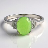Anillo en plata con Crisoprasa imperial