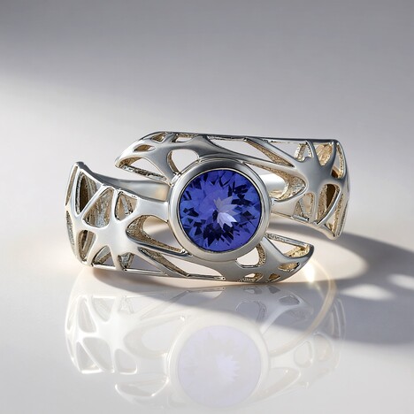 Anello in oro con Tanzanite (Ornaments by de Melo)