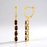 Pendientes en plata con Granate de Mozambique