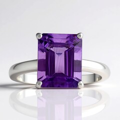 Anello in argento con Ametista