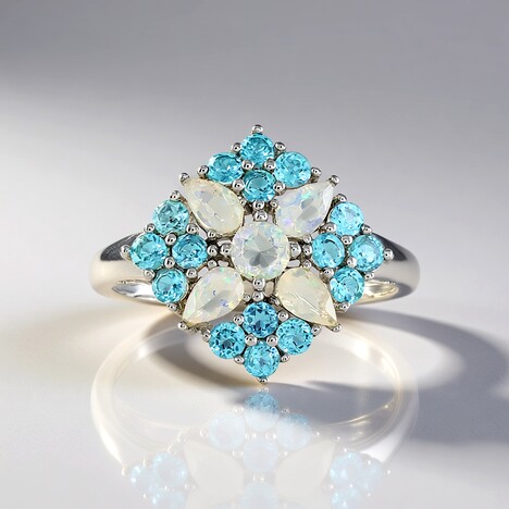 Anello in argento con Opale di Welo