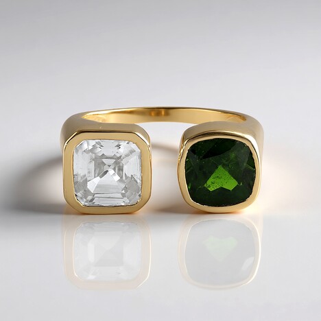 Anello in oro con Diopside Russo (Adela Gold)