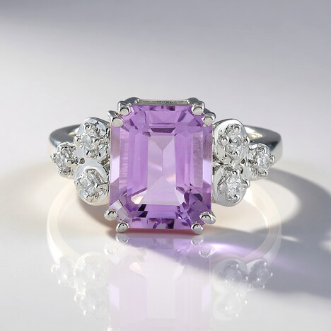 Anello in argento con Ametista