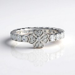 Anello in argento con Zircone