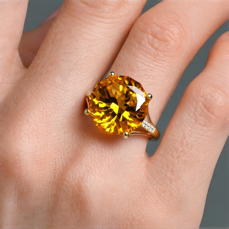 Anello in oro con Citrino (CIRARI)