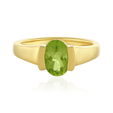 Zilveren ring met een peridoot