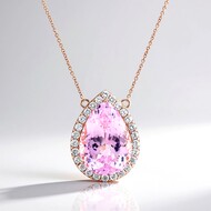 Collana in argento con Kunzite