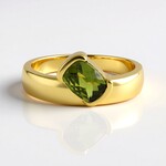 Anello in argento con Vesuvianite