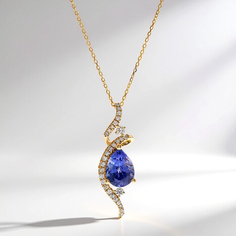 Collana in oro con Tanzanite AAA