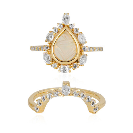 Zilveren ring met een Welo-opaal