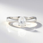 Anello in argento con Zircone (Adela Silber)