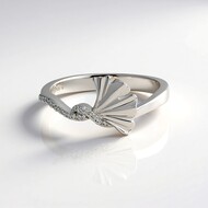 Zilveren ring met zirkonen