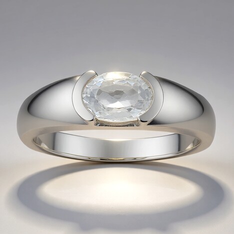 Anello in argento con Zircone