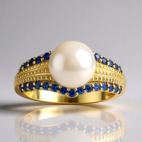 Anello in oro con Perla Bianca dei Mari del Sud (Michelle Albala)