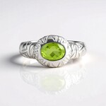 Anello in argento con Peridoto (de Melo Essence)