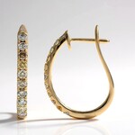 Orecchini in oro con Diamante Fancy SI2 (CIRARI)