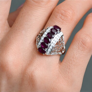 Bague en argent et Rubis