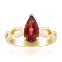 Bague en or et Apatite rouge