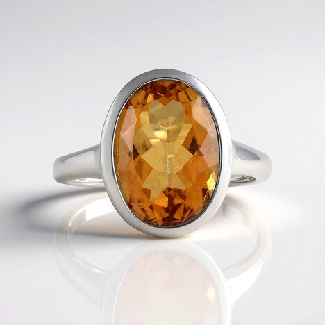 Anello in argento con Quarzo Arancione