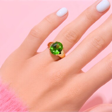 Anello in oro con Peridoto Dashihe  (CIRARI)
