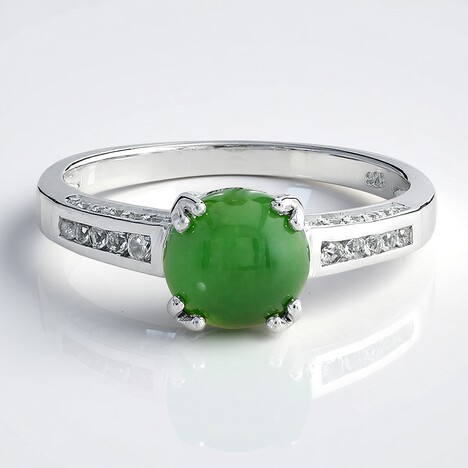 Anello in argento con Crisoprasio Imperiale