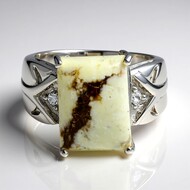 Anello in argento con Magnesite