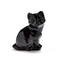 Figure with Obsidian