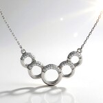 Collana in argento con Zircone