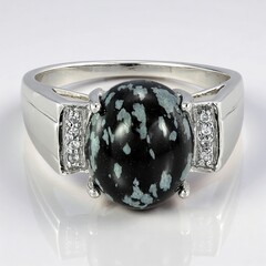 Anello in argento con Ossidiana Fiocco di Neve