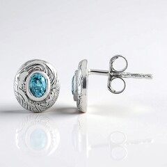Orecchini in argento con Zircone Ratanakiri