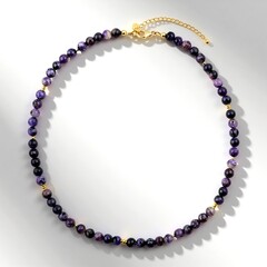 Collana in argento con Charoite
