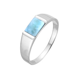 Zilveren ring met een larimar