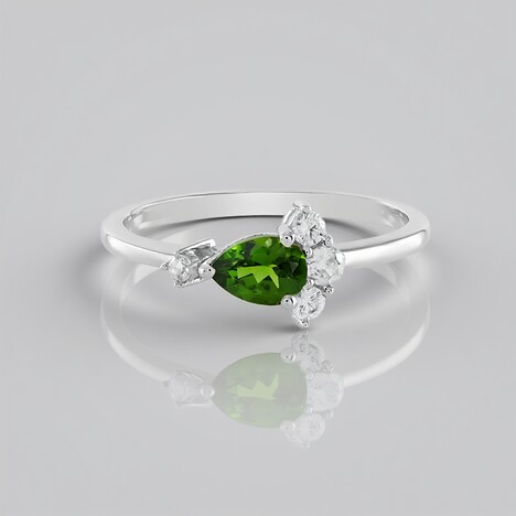 Anello in argento con Diopside Russo