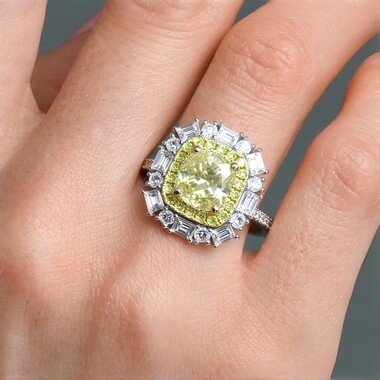 Gelber SI2 Brillant-Goldring (CIRARI)