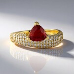 Anello in oro con Rubino Malawi (de Melo)