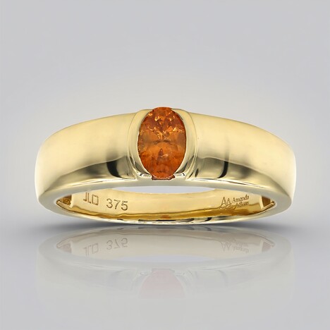 Anello in oro con Spessartina Californiana (Amanda Adkins)