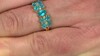 Zilveren ring met een neon blauwe apatiet