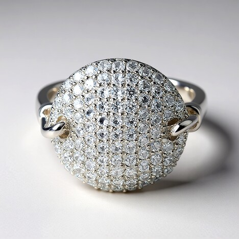Anello in argento con Zircone