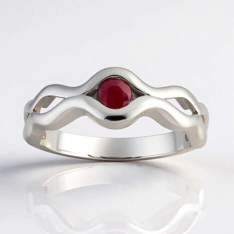 Anello in argento con Rubino della Birmania (Pallanova)