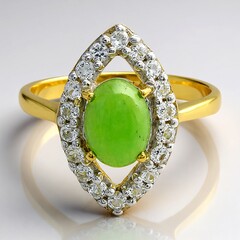 Anello placcato in oro con Crisoprasio Imperiale