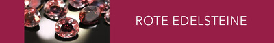 Schmuck mit roten Edelsteinen