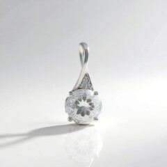 Ciondolo in argento con Quarzo Bianco
