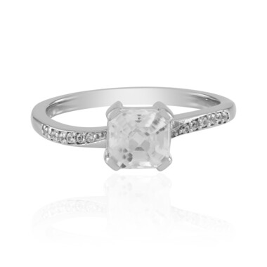 Zilveren ring met een zirkoon