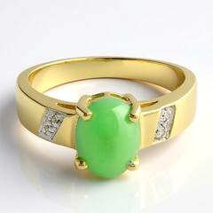 Anello placcato in oro con Crisoprasio Imperiale