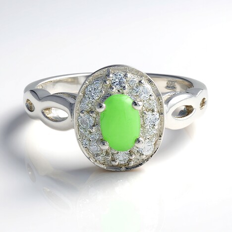 Anello in argento con Crisoprasio Imperiale