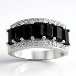 Anello in argento con Zaffiro Nero