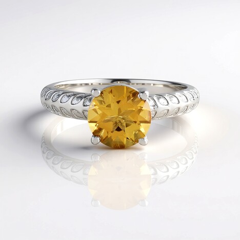 Anello in argento con Scapolite