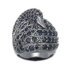 Anello in argento con Zaffiro Nero (Adela Silber)