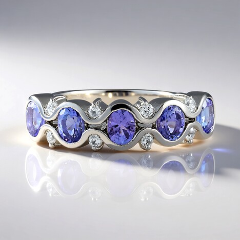 Anello in argento con Tanzanite
