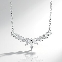 Collana in argento con Zircone